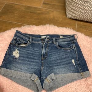Old Navy Boyfriend Mid-Rise Denim Shorts